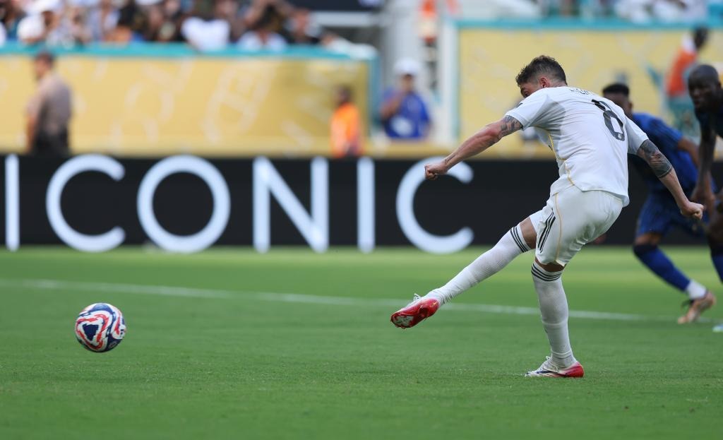 世界最强战队喊话IG！LCK冠军公开搞内斗，明星选手都讨厌Faker？